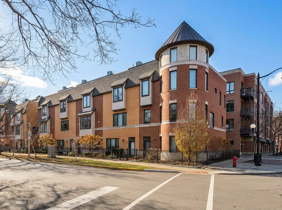 105 Home Avenue, Oak Park, IL 60302 - #1