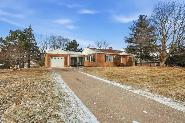 2310 Washington Street, Davenport, IA 52804