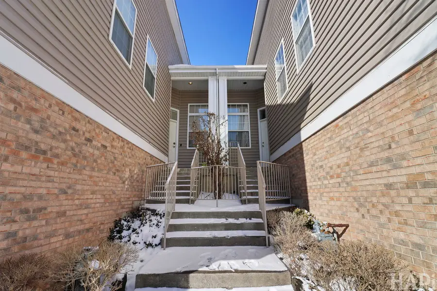 274 Prairie View Lane #274, Wheeling, IL 60090 - Image #3
