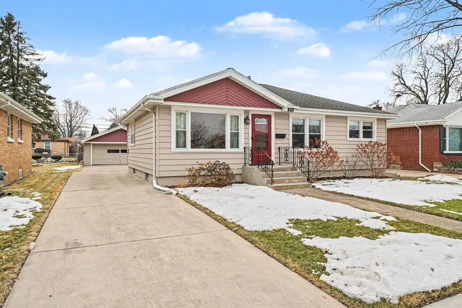 735 E 163rd Street, South Holland, IL 60473 - #2
