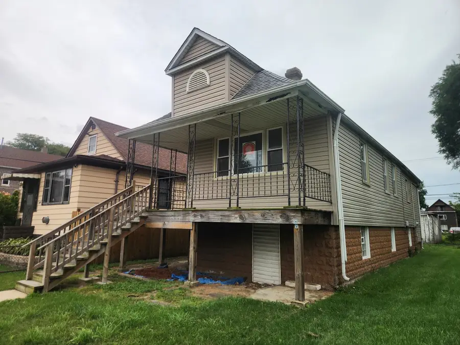 303 W 153rd Place, Calumet City, IL 60409 - Image #2