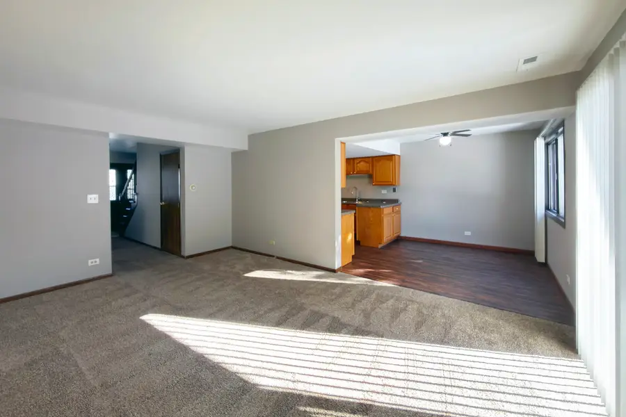 Address Withheld By Seller, Hanover Park, IL 60133 - Image #3