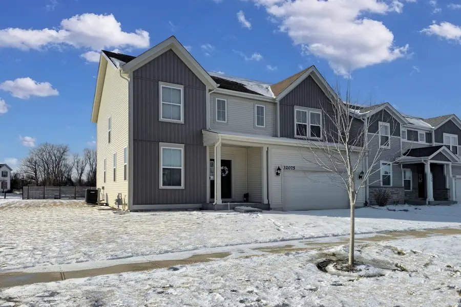 32075 Savannah Drive, Lakemoor, IL 60051 - Image #2