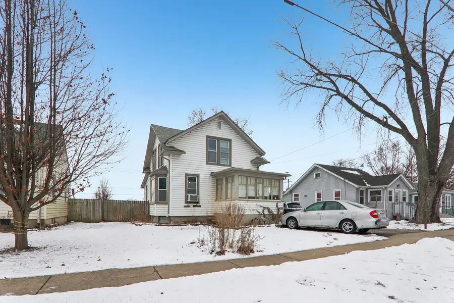 262 S Weston Avenue, Elgin, IL 60123 - Image #3