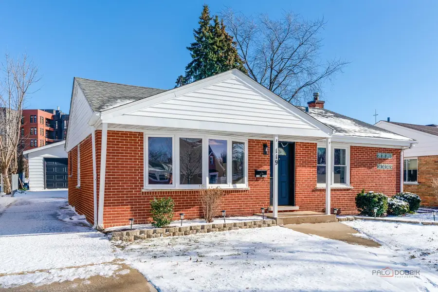 119 S Pine Street, Mount Prospect, IL 60056 - #2