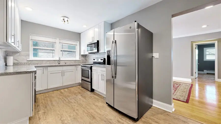 2000 W Arthur Avenue #2NW, Chicago, IL 60645 - Image #3