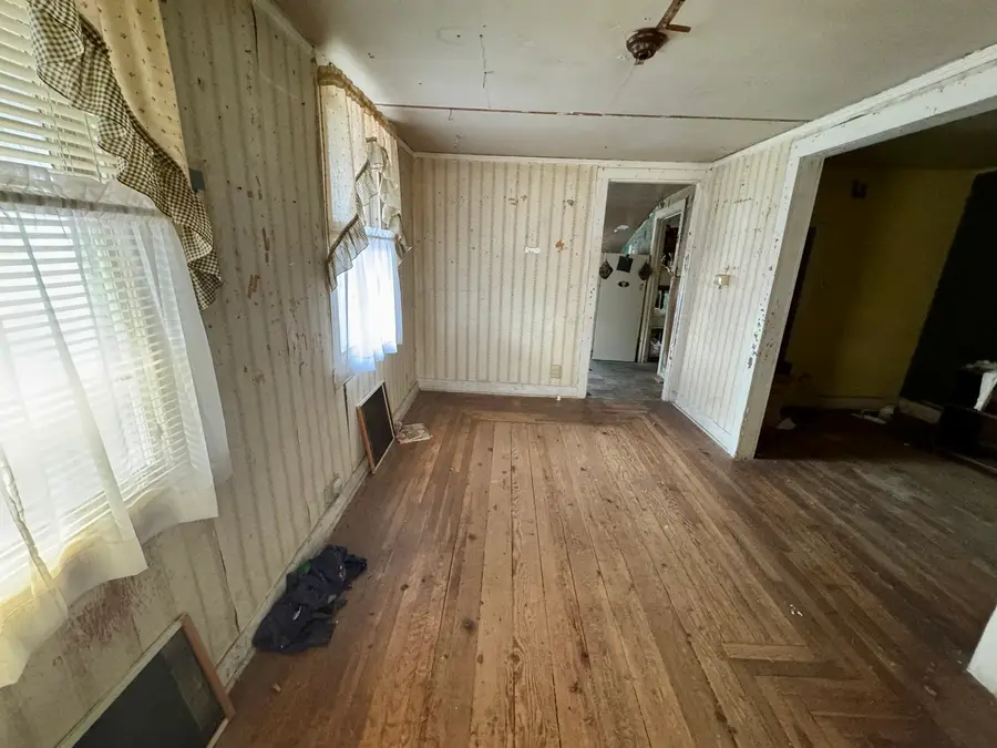 814 N 1st Street, Princeton, IL 61356 - #3