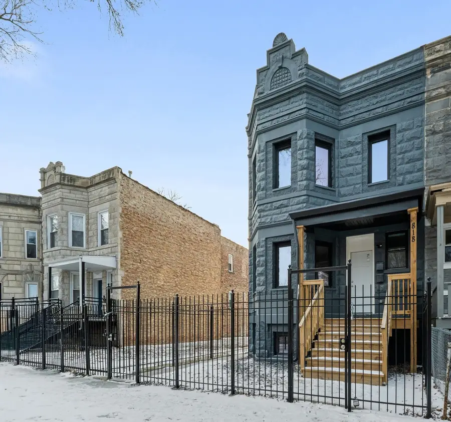 Address Withheld By Seller, Chicago, IL 60624 - Image #2