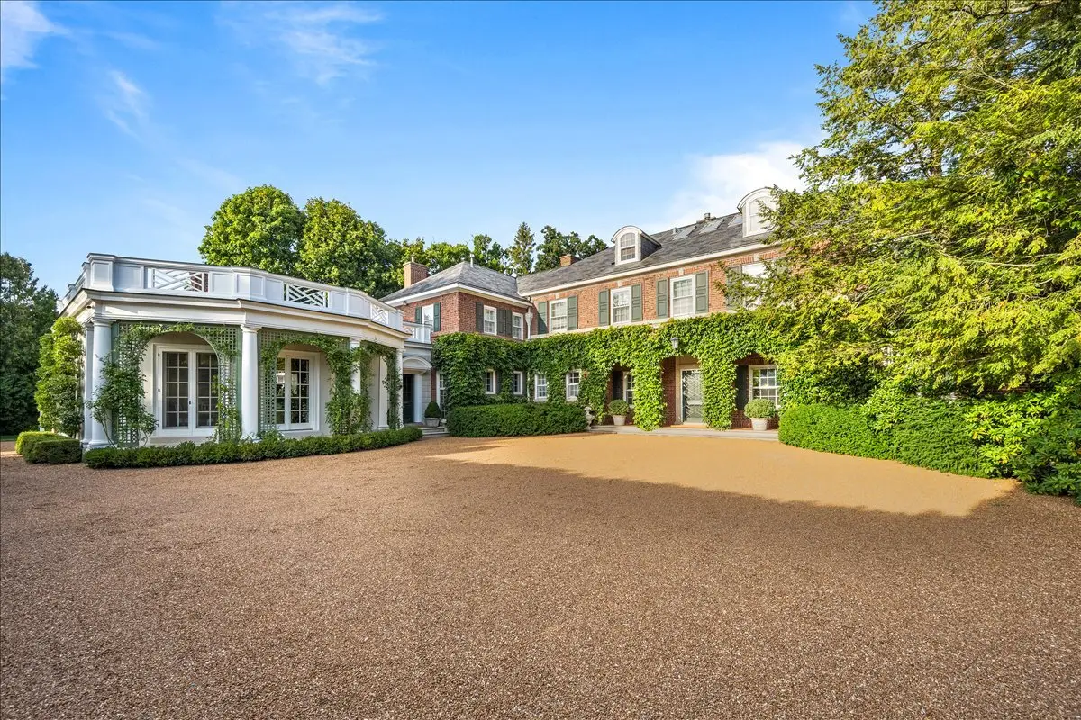 788 E Woodland Road, Lake Forest, IL 60045 - #1