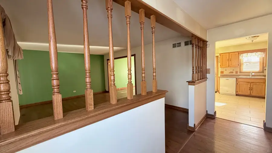 7745 Woodstock Drive, Tinley Park, IL 60477 - #3