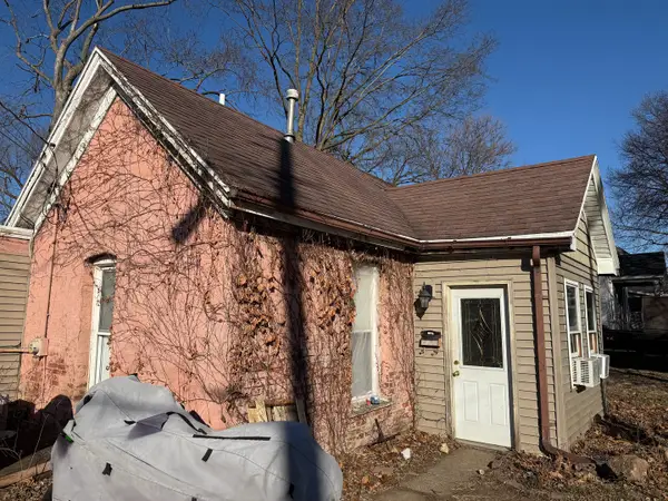 105 N Lynn Street, Urbana, IL 61802