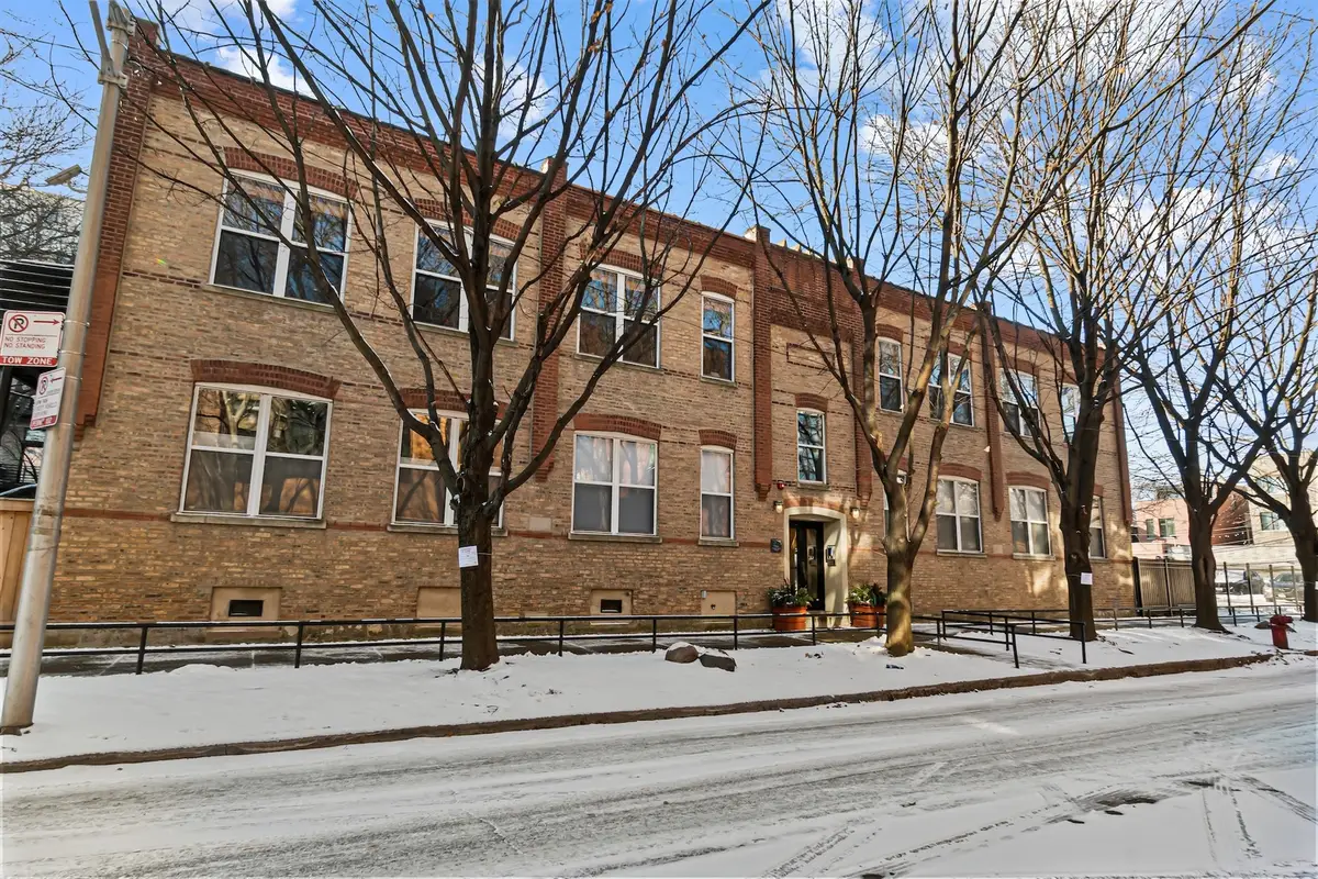 2021 W Willow Street #102, Chicago, IL 60647 - Image #1