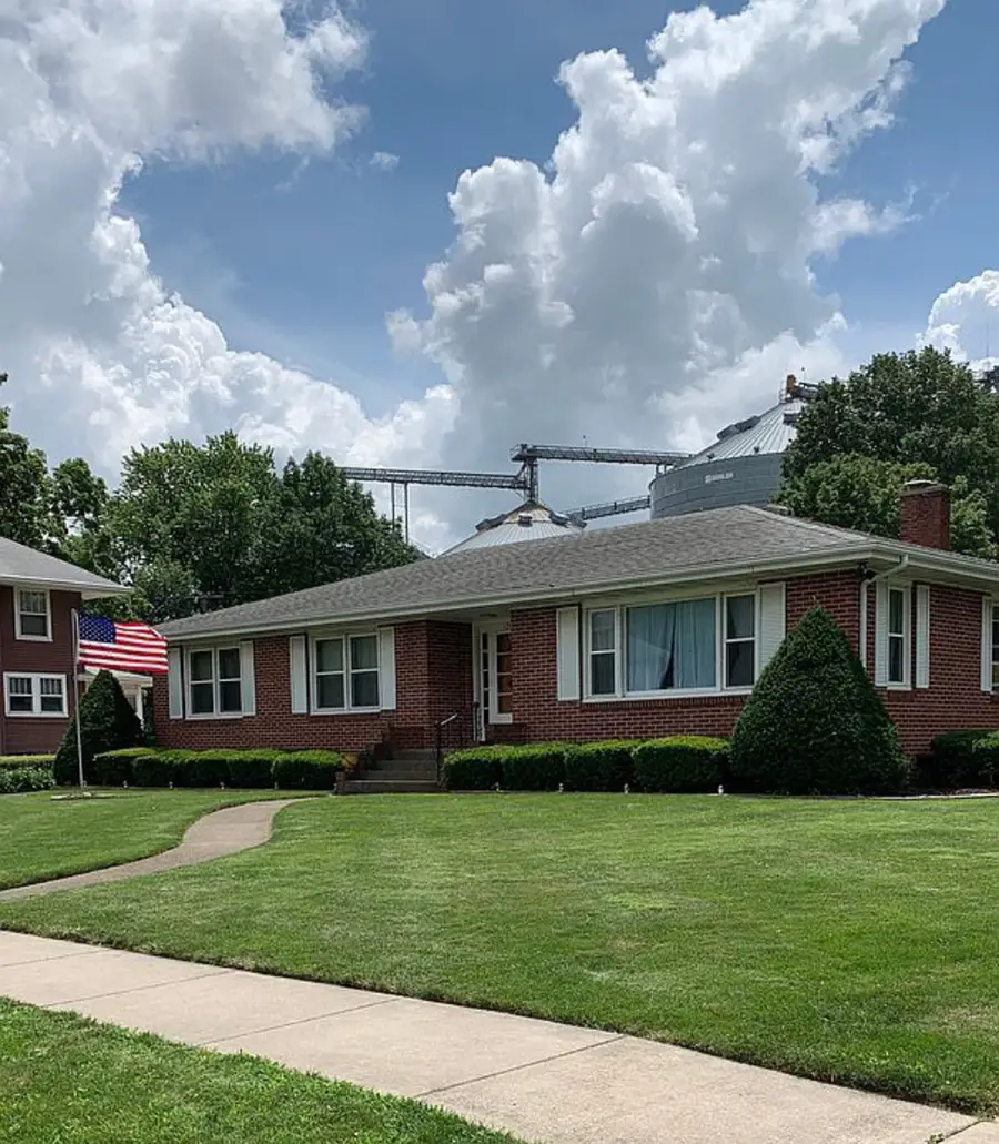 125 W Exchange Street, Danvers, IL 61732 - #2