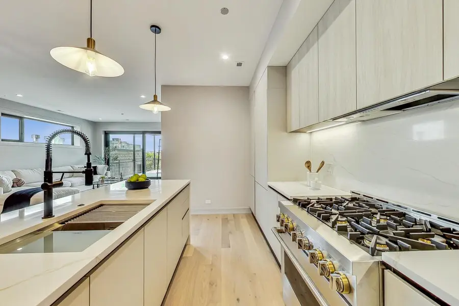 Address Withheld By Seller, Chicago, IL 60642 - Image #3