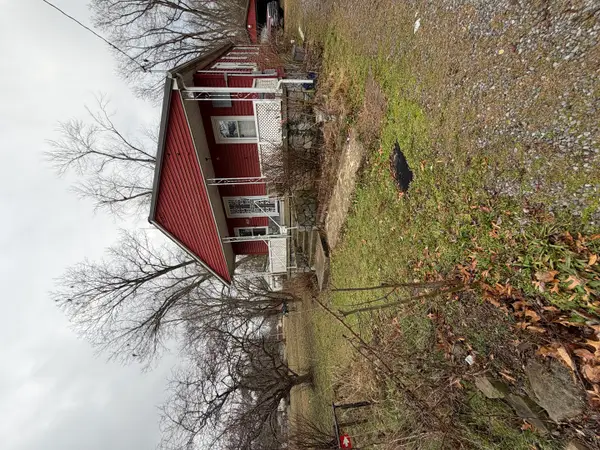 418 W Harrison Street, Carrier Mills, IL 62917