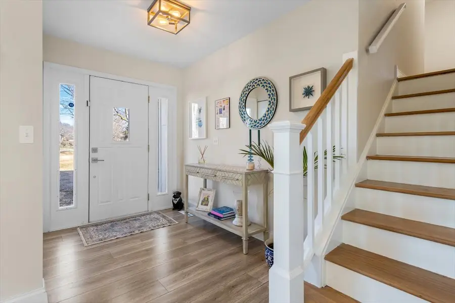 19 Golfview Lane, Lake Barrington, IL 60010 - #2