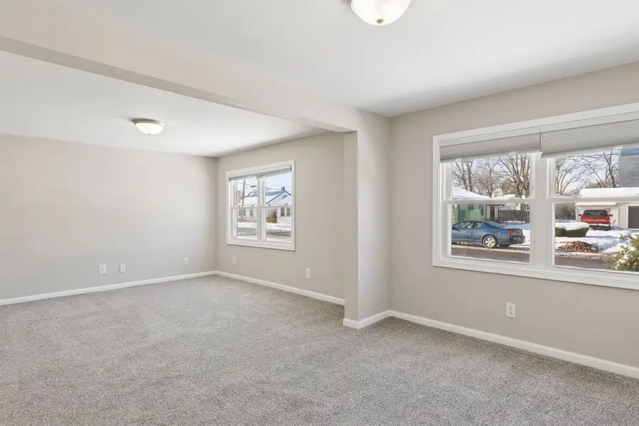 147 Caroline Street, East Peoria, IL 61611 - Image #2