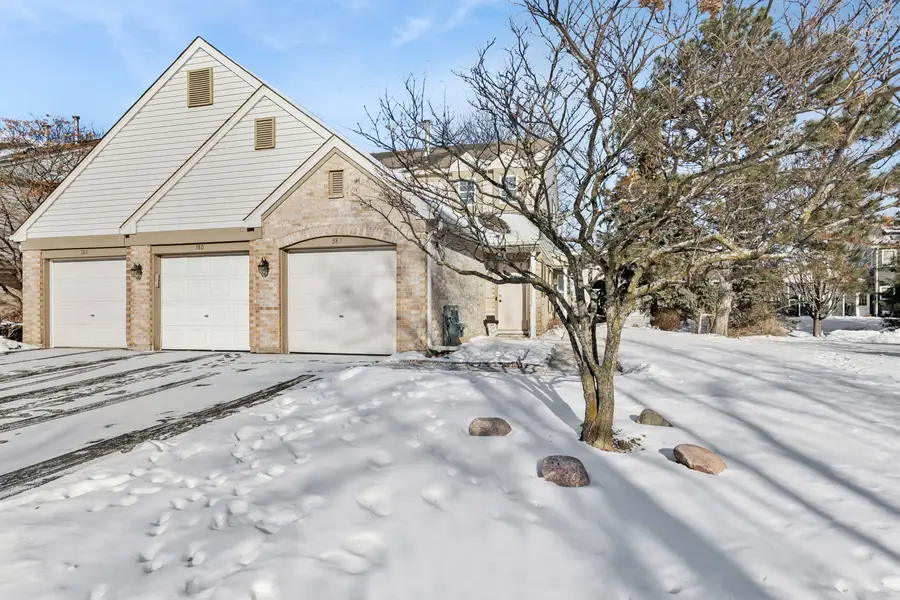 382 Crystal Ridge Drive #382, Crystal Lake, IL 60012 - Image #2