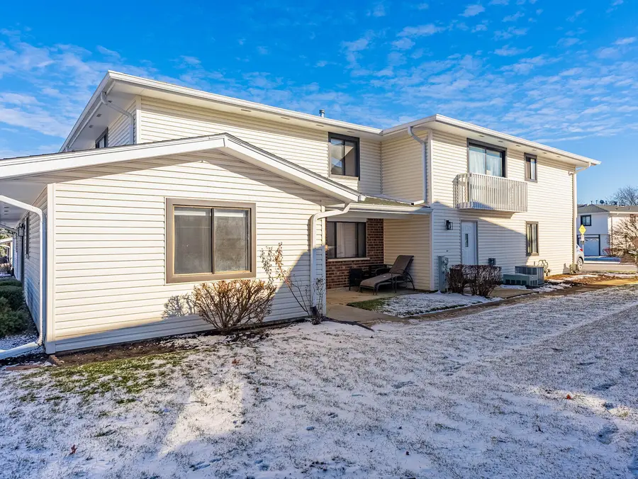 159 Chatham Court #B, Bloomingdale, IL 60108 - Image #3
