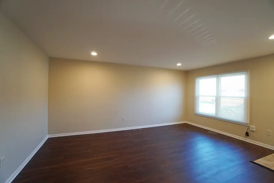 2908 30th Street, Zion, IL 60099 - #3