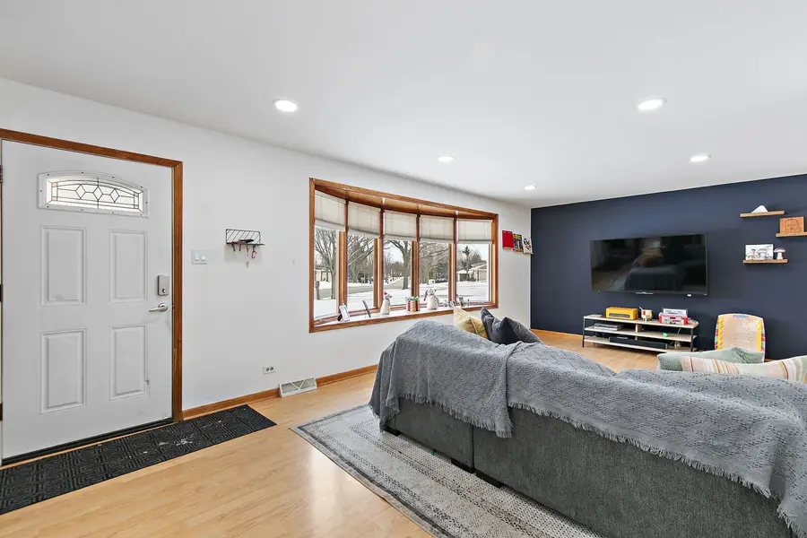 2021 W Spring Ridge Drive, Arlington Heights, IL 60004 - #3