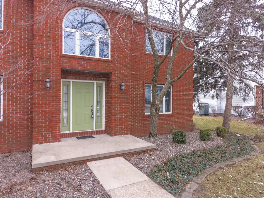 2813 Stonehurst Drive, Bloomington, IL 61704 - #3