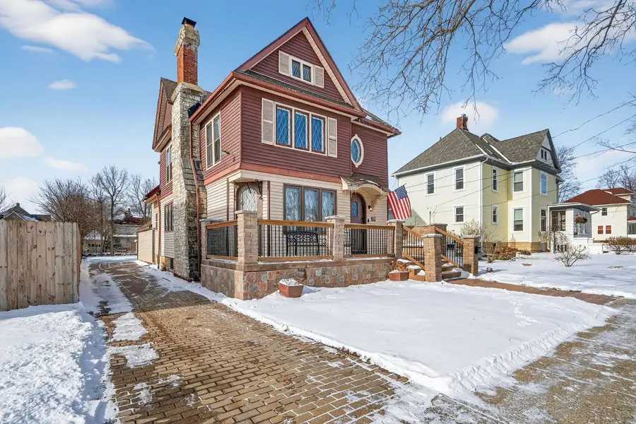 709 Whitney Boulevard, Belvidere, IL 61008 - Image #2