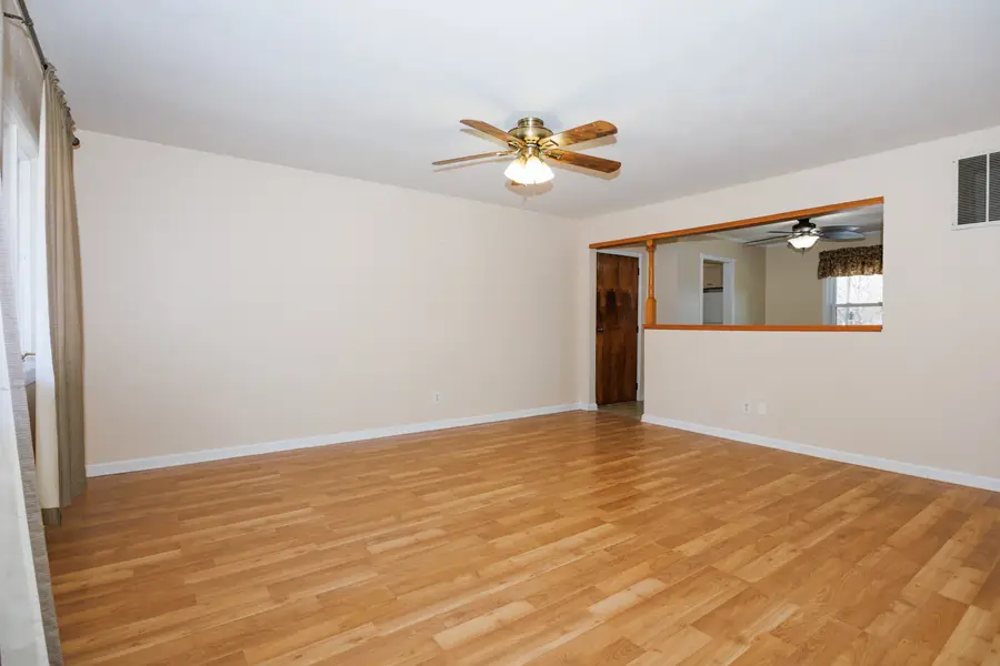 8021 Pine Avenue, Downs, IL 61736 - #2