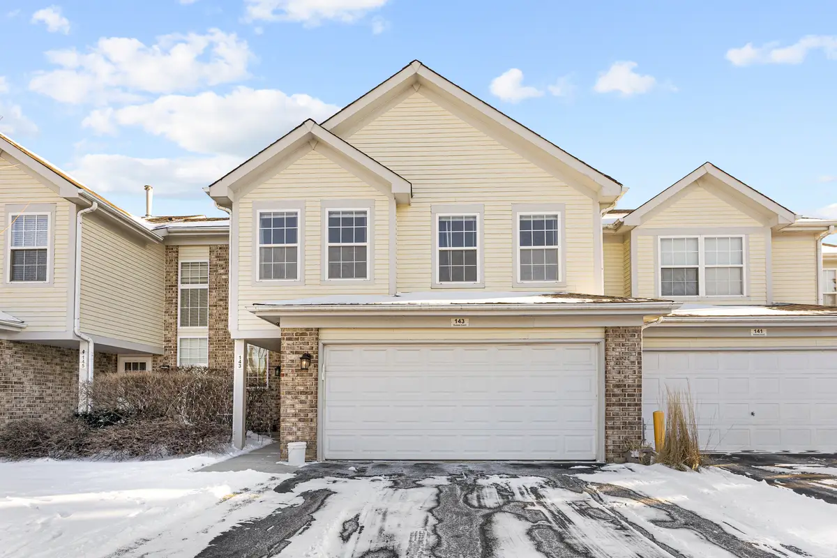 143 Sussex Court, Roselle, IL 60172 - Image #1