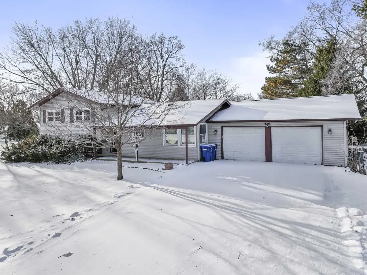 5310 Larkspur Lane, Lisle, IL 60532 - Image #1