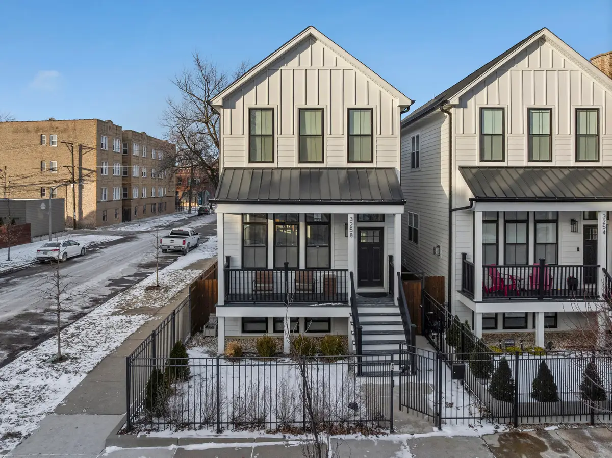3258 W Crystal Street, Chicago, IL 60651 - Image #1