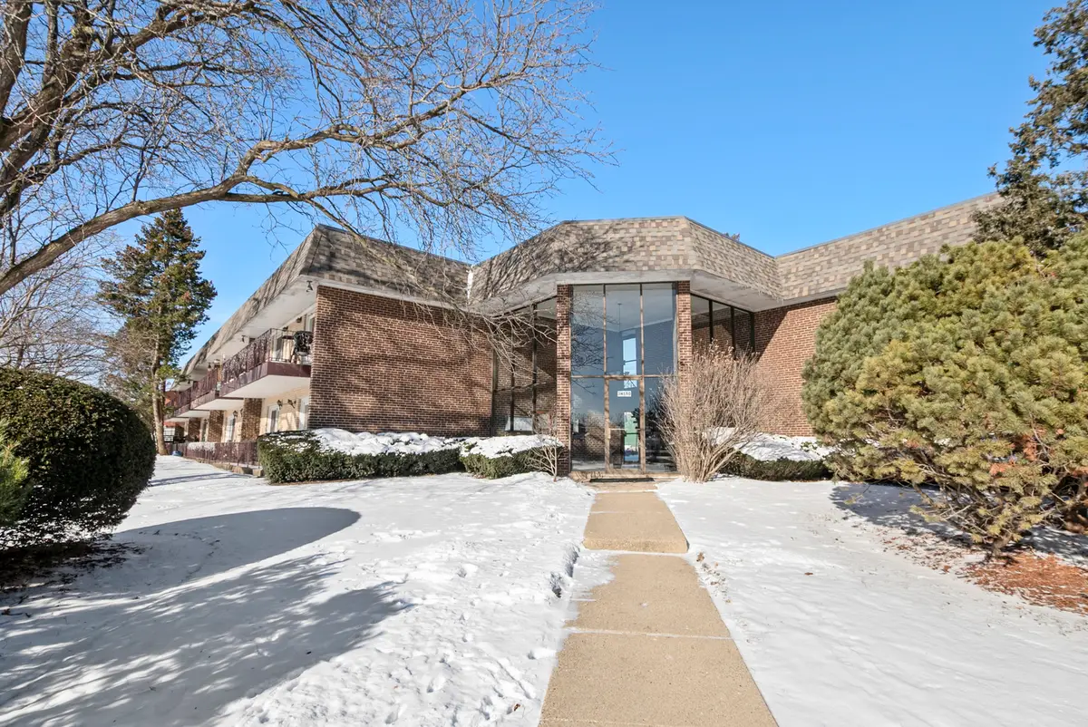 3N550 Crown Road #2, Elmhurst, IL 60126 - Image #1