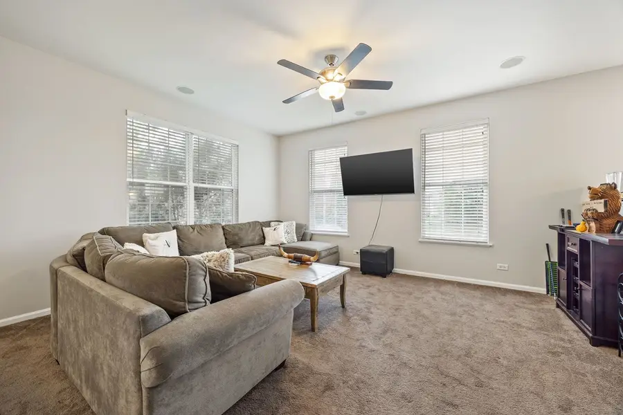 294 Comstock Drive #294, Elgin, IL 60124 - #3