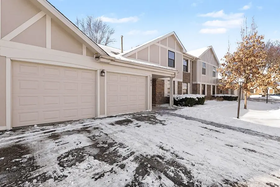1051 Driftwood Court #A2, Wheeling, IL 60090 - Image #2