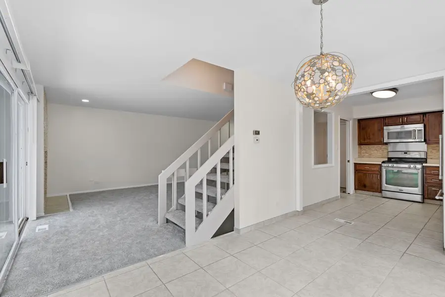 1571 Winnetka Road, Glenview, IL 60025 - Image #3