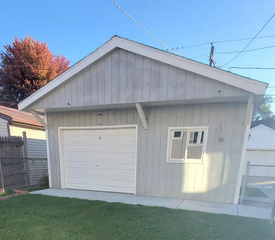 3615 S 53rd Avenue, Cicero, IL 60804 - #3