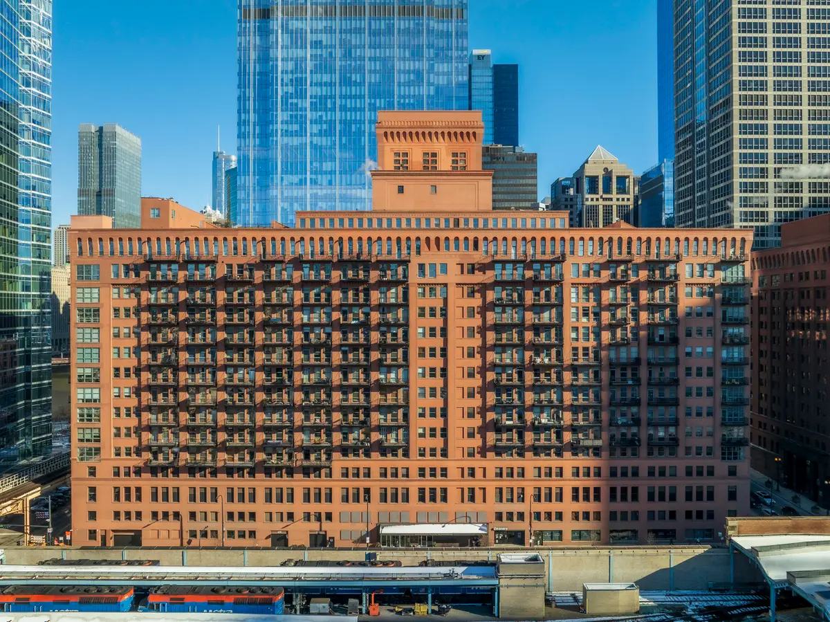 165 N Canal Street #916, Chicago, IL 60606 - #1