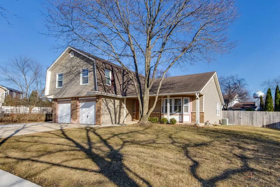 4075 N Parkside Drive, Hoffman Estates, IL 60192 - #2