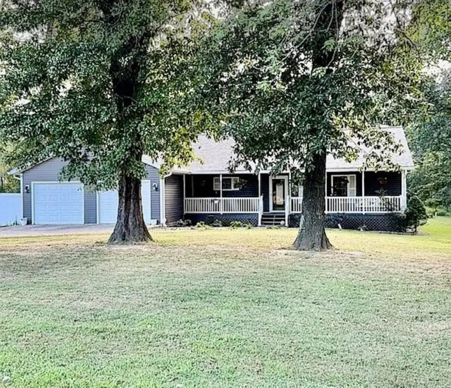 14041 N Link Lane, Mount Vernon, IL 62864 - #2