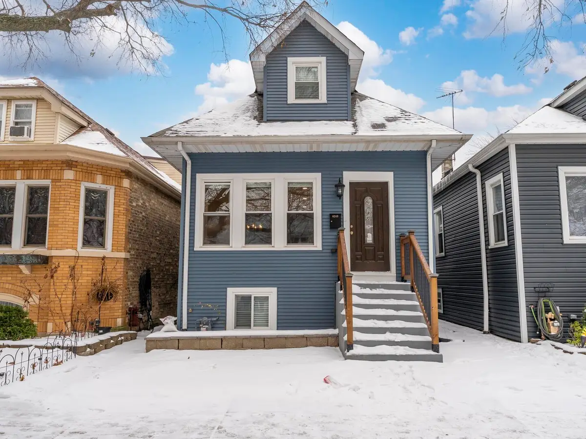 6243 W Byron Street, Chicago, IL 60634 - Image #1