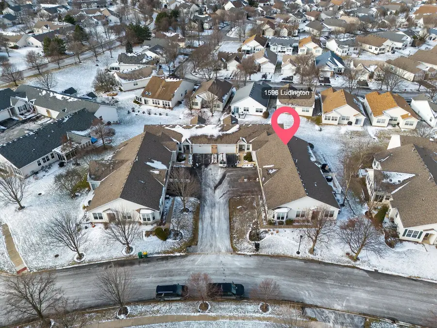 1596 W Ludington Circle, Romeoville, IL 60446 - Image #2