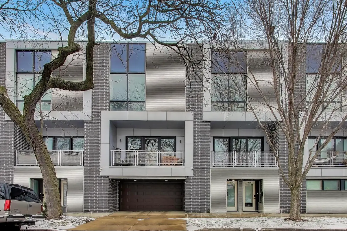 2005 N Albany Avenue #2005, Chicago, IL 60647 - Image #1