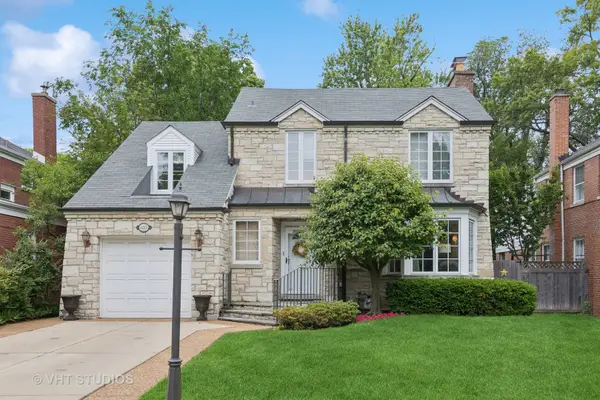 1215 16th Street, Wilmette, IL 60091