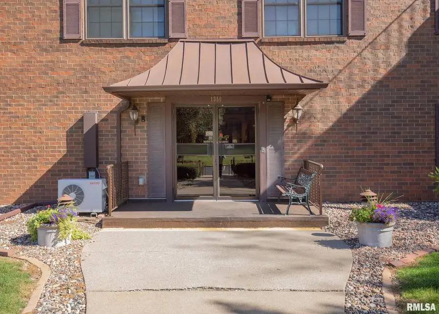 1350 Kimberly Ridge Road #310, Bettendorf, IA 52722 - Image #2