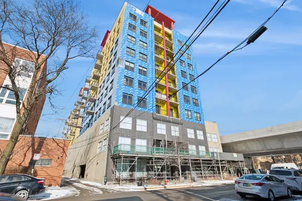 1122 W Catalpa Avenue #1016, Chicago, IL 60640