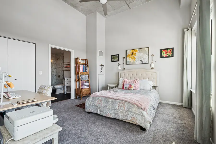 1122 W Catalpa Avenue #1016, Chicago, IL 60640 - Image #3