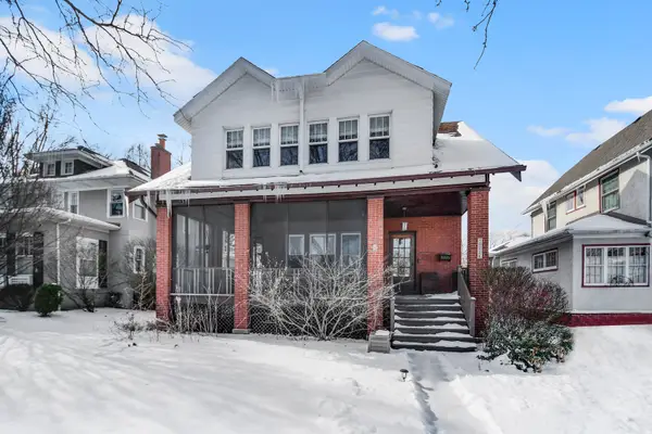 10226 S Hoyne Avenue, Chicago, IL 60643