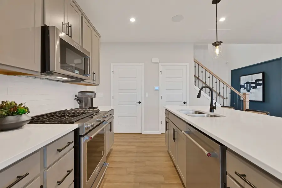 2547 Tailshot Road, Naperville, IL 60564 - #3