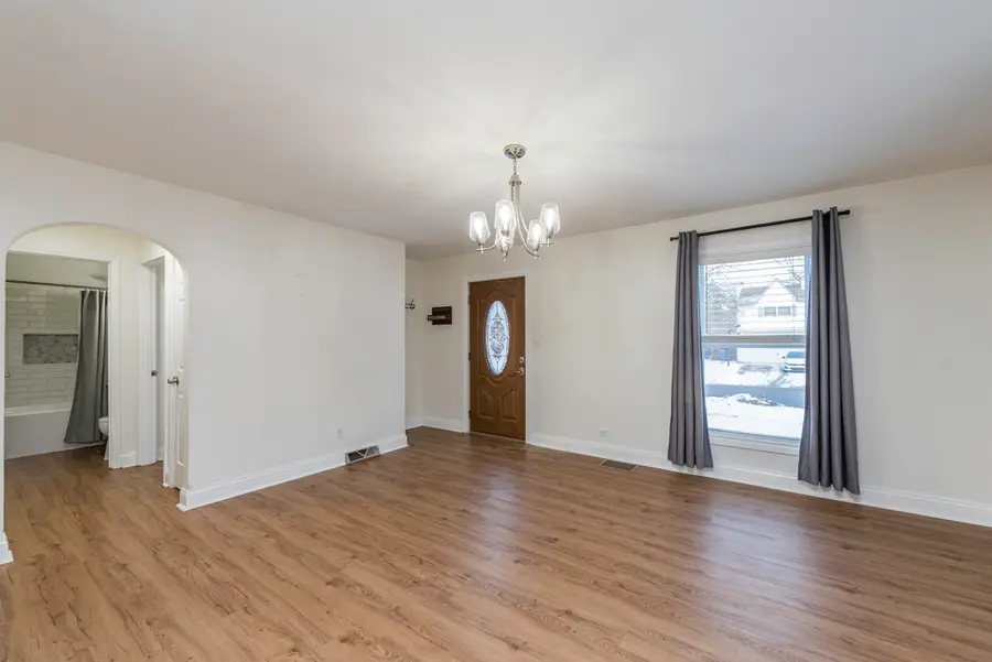 1902 N Ash Street, Waukegan, IL 60087 - #3