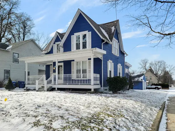 733 N 13th Street, DeKalb, IL 60115